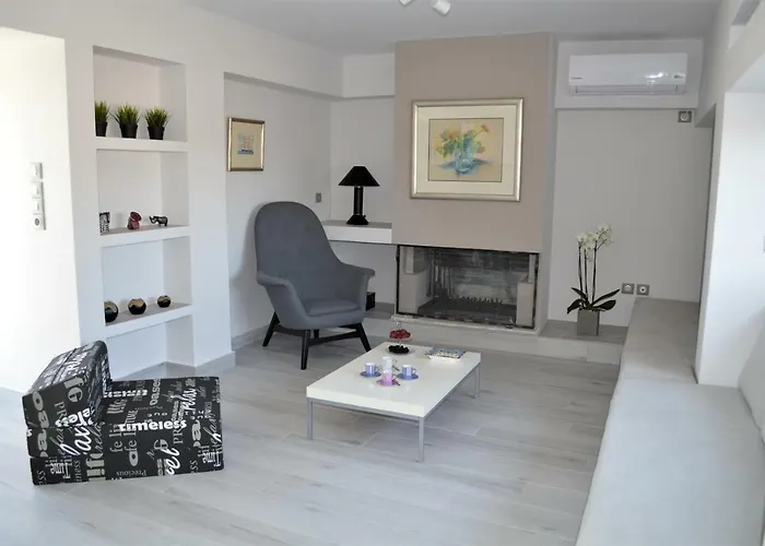 Athens Riviera Loft